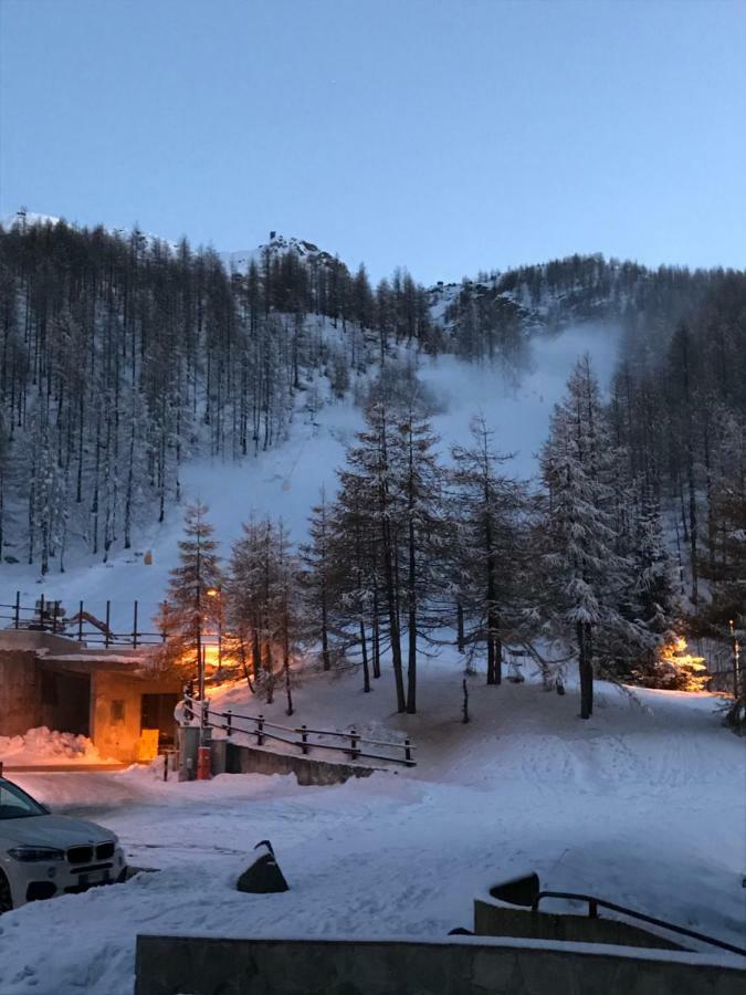 Sweet Apartment بيريوِل تْشيرفينيا المظهر الخارجي الصورة